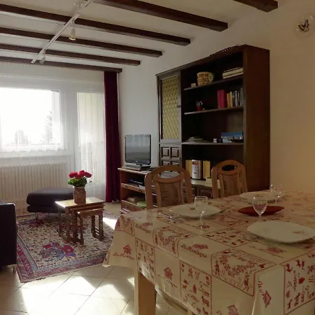 Barzettes-vacances B-11 By Interhome شقة *